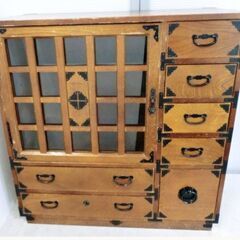 木製　棚　小物入れ　箪笥　整理棚　格子　飾り金具　レトロ　古道具　当時物　アンティーク　飾り棚　収納　チェスト