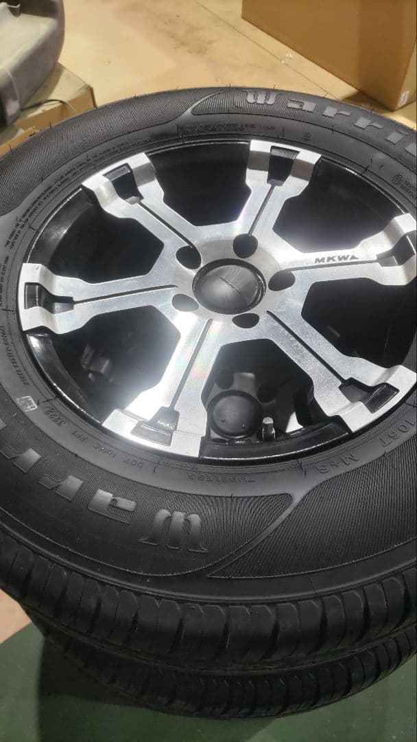 バリ溝！235/70R16 MK-36